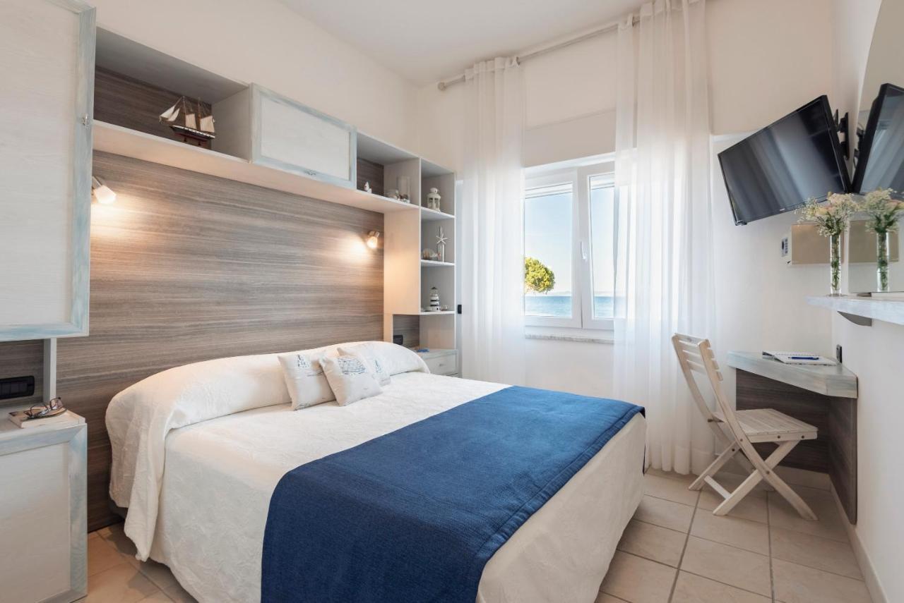 Hotel La Caletta Porto Santo Stefano  Zewnętrze zdjęcie