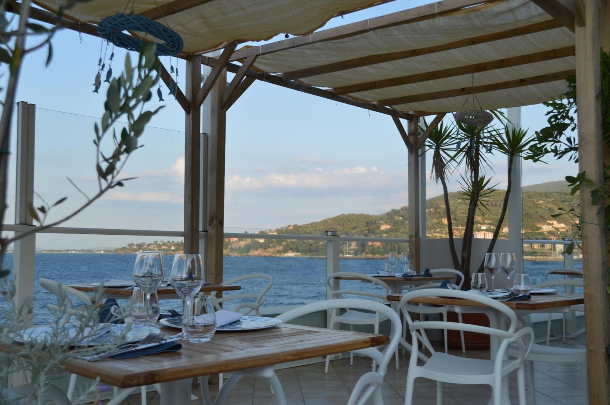 Hotel La Caletta Porto Santo Stefano  Zewnętrze zdjęcie